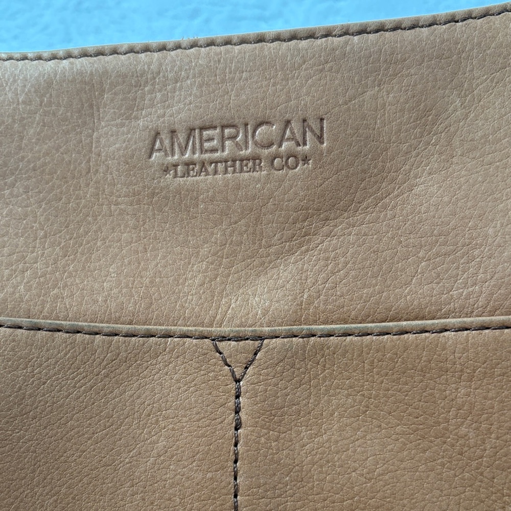 American Leather Co light brown Crossbody - Picture 4 of 4